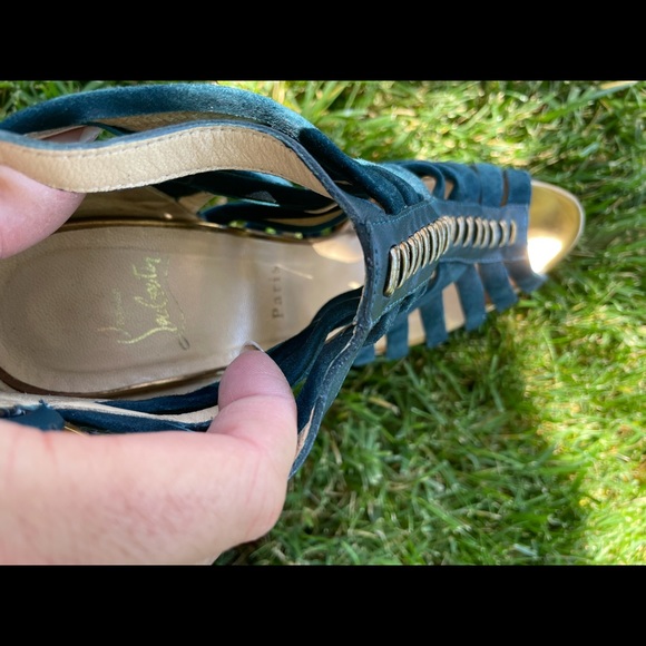 SALE 100% AUTHENTIC Christian louboutin heels - Picture 5 of 14